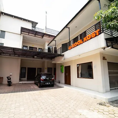 Hotel Koolkost Syariah Near Alun Alun Kota Bandung